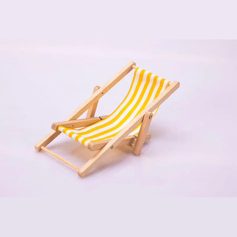 Outdoor beach leisure folding chair dollhouse 1:12