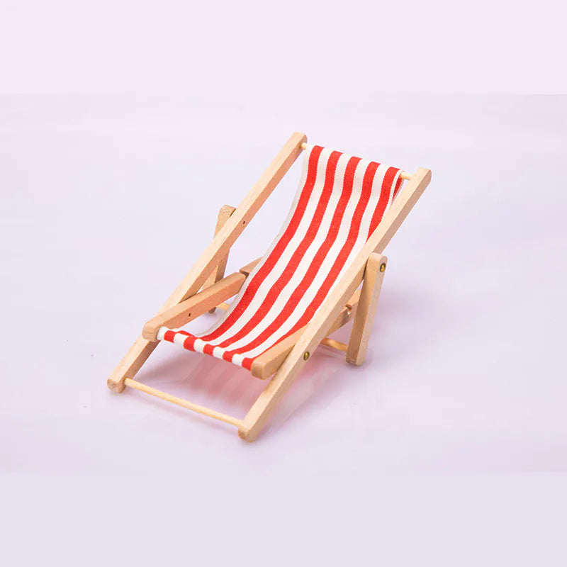 Outdoor beach leisure folding chair dollhouse 1:12