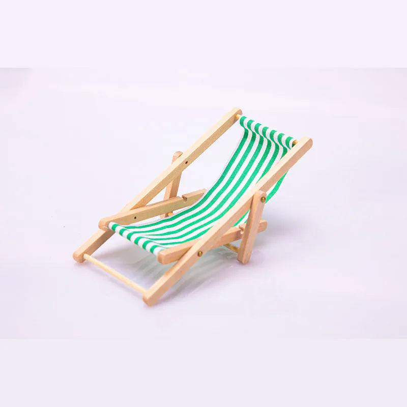 Outdoor beach leisure folding chair dollhouse 1:12