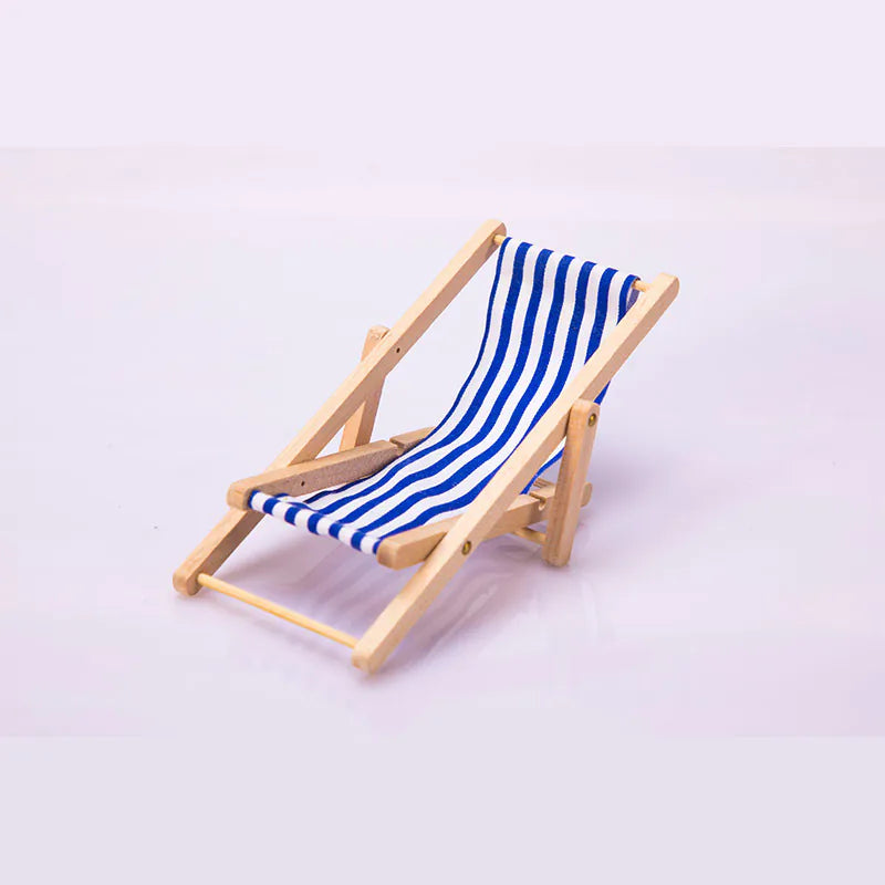 Outdoor beach leisure folding chair dollhouse 1:12