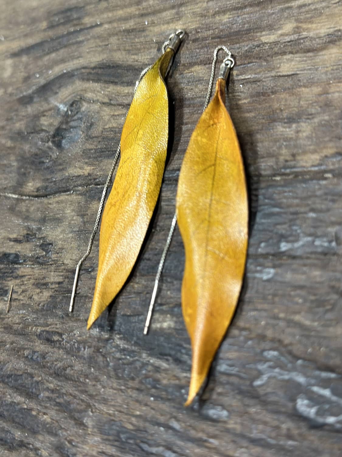 Handmade Willow Leaves Leather Thread-Thru Earrings - Yellow