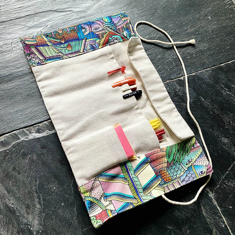 Art Canvas Roll-up pen bag case  | LAZYet